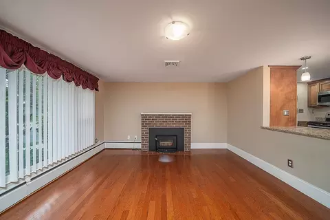 Living - 24 Darling St, Warwick, RI 02886 photo 3 of 6