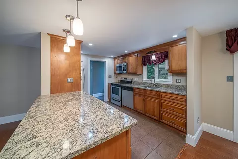 Kitchen - 24 Darling St, Warwick, RI 02886 photo 3 of 5