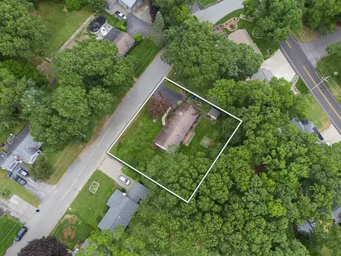 View/Area - 24 Darling St, Warwick, RI 02886 photo 4 of 4