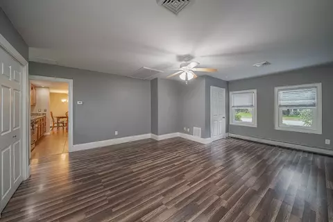 Living - 24 Darling St, Warwick, RI 02886 photo 6 of 6