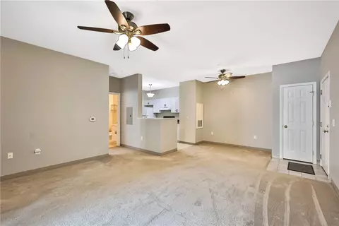 92 Mill St #201, Woonsocket, RI 02895 photo 8