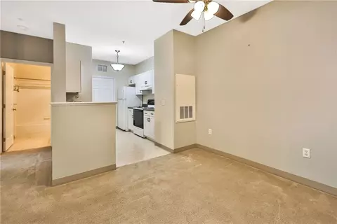 92 Mill St #201, Woonsocket, RI 02895 photo 13