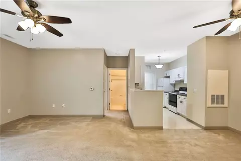 92 Mill St #201, Woonsocket, RI 02895 photo 6