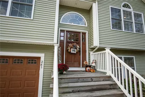241 Jillson Ave, Woonsocket, RI 02895 photo 4