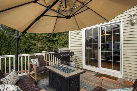 241 Jillson Ave, Woonsocket, RI 02895 photo 7