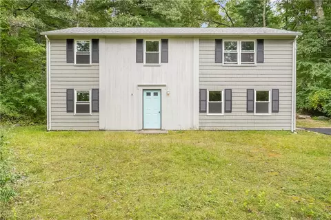 57 W Shannock Rd, Richmond, RI 02812