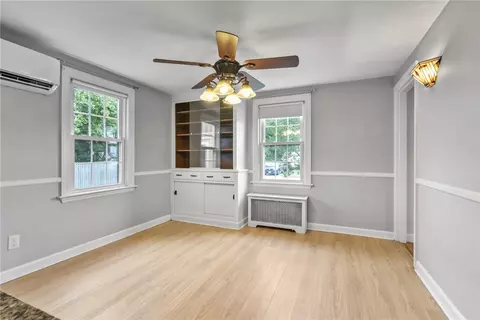 Living - 2 Edgehill Rd, Warwick, RI 02889 photo 1 of 5