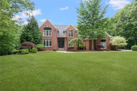 75 Tipping Rock Dr, East Greenwich, RI 02818