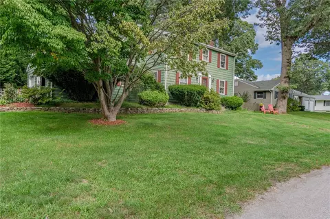 79 Birchwood Way, East Greenwich, RI 02818