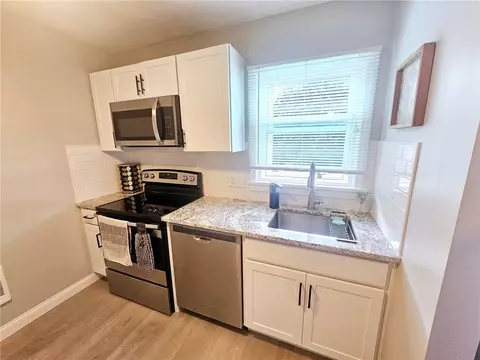 21 Crestview Dr #B, Westerly, RI 02891 photo 24