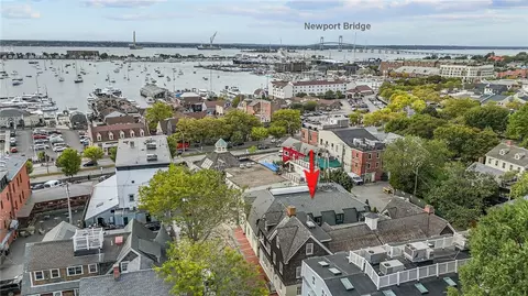14 Pelham St #8, Newport, RI 02840