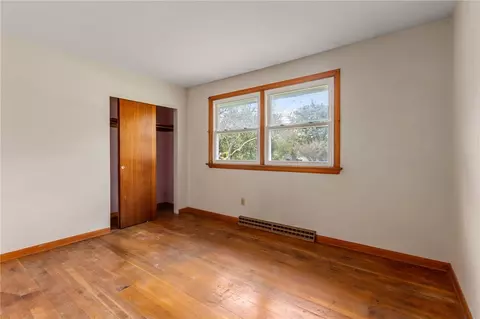 Bedroom - 5 Ridgeway Dr, Warren, RI 02885 photo 1 of 4