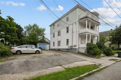 12 Humes St, Providence, RI 02907