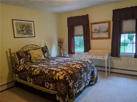 177 Thunder Trl, Cranston, RI 02921 photo 25