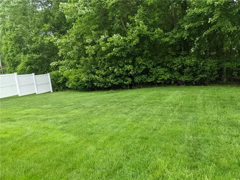 177 Thunder Trl, Cranston, RI 02921 photo 31
