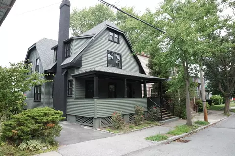 118 Eleventh St, Providence, RI 02906
