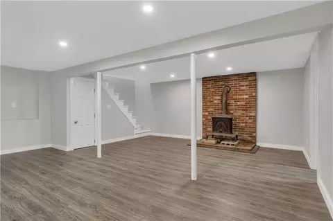 Living - 6 Beaulieu Ave, Coventry, RI 02816 photo 5 of 5