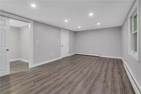 Living - 6 Beaulieu Ave, Coventry, RI 02816 photo 2 of 5