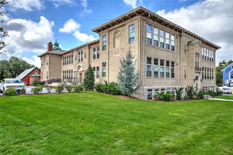 7 Mount Hope Ave #205, Providence, RI 02906