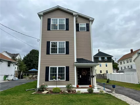 215 Home Ave, Providence, RI 02908