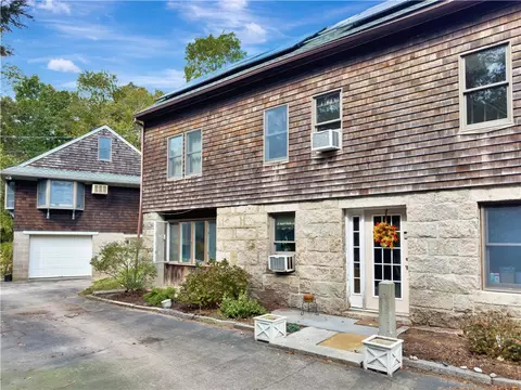 2185 Post Rd, South Kingstown, RI 02879