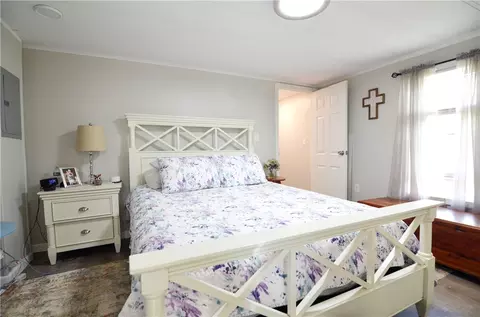 Bedroom - 9 Lear Dr, Coventry, RI 02816 photo 3 of 3