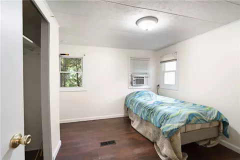 Bedroom - 34 Park Ln, Coventry, RI 02816 photo 4 of 4