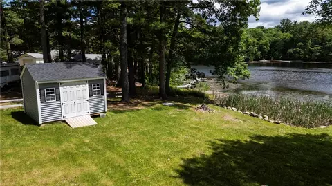 Exterior - 193 Pinehaven Rd, Coventry, RI 02816 photo 5 of 6