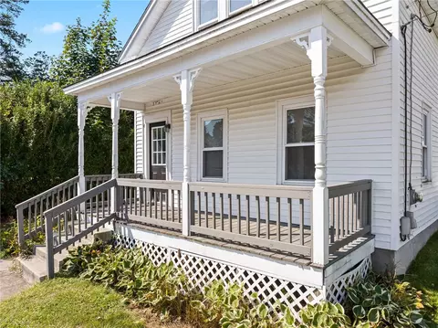 Exterior - 44 Read Ave, Coventry, RI 02816 photo 5 of 7