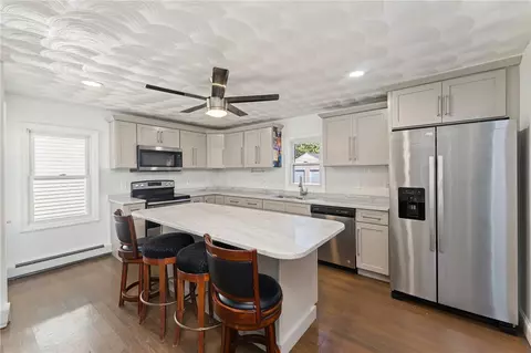 Kitchen - 44 Read Ave, Coventry, RI 02816 photo 4 of 5