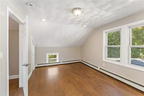 Bedroom - 44 Read Ave, Coventry, RI 02816 photo 2 of 5