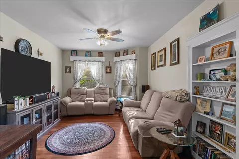 207 Highland St, Woonsocket, RI 02895 photo 7