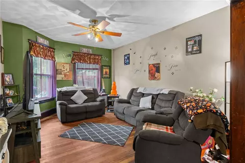 207 Highland St, Woonsocket, RI 02895 photo 21