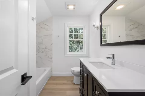 225 Haswill St, Warwick, RI 02889 photo 23