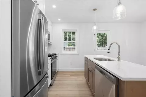 225 Haswill St, Warwick, RI 02889 photo 20