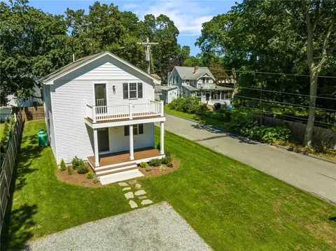 225 Haswill St, Warwick, RI 02889 photo 40