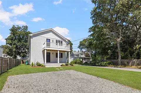 225 Haswill St, Warwick, RI 02889 photo 6