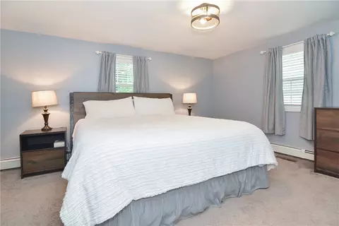 204 Manila Ave, Woonsocket, RI 02895 photo 21