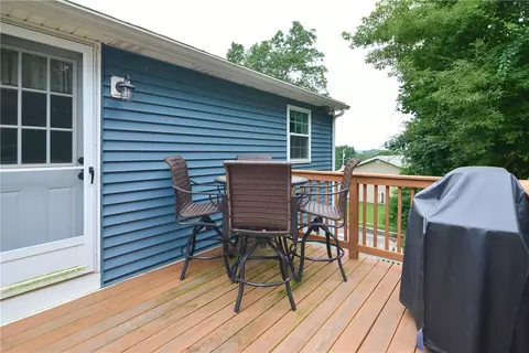 204 Manila Ave, Woonsocket, RI 02895 photo 6