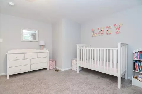 204 Manila Ave, Woonsocket, RI 02895 photo 29