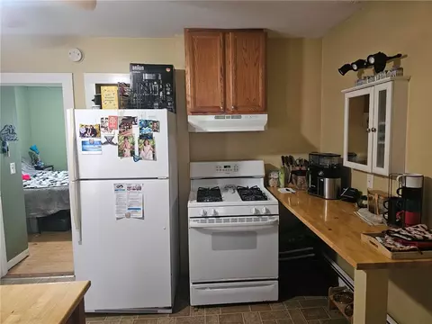 54 John St, Westerly, RI 02891 photo 6