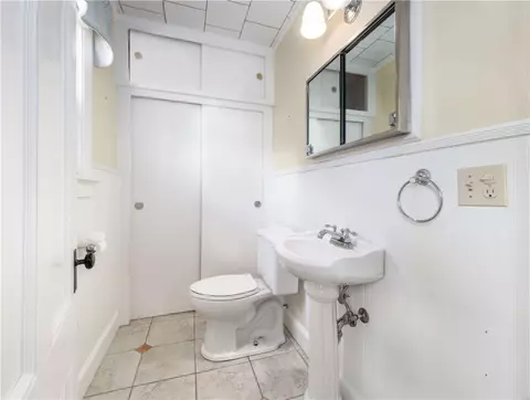 Bath - 17 Maple St, Coventry, RI 02816 photo 1 of 3