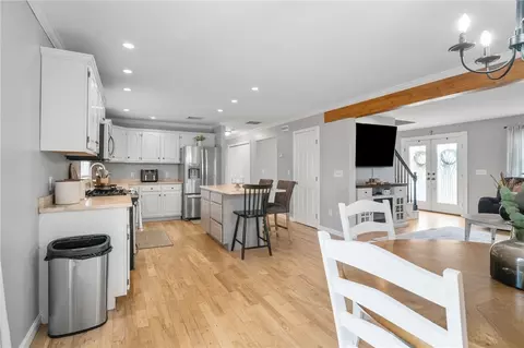11 Point West Dr, Fall River, MA 02720 photo 26