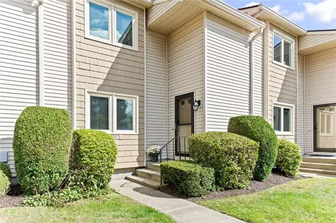 500 E Greenwich Ave #119, West Warwick, RI 02893