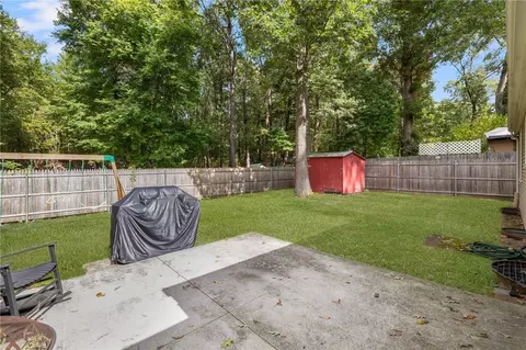 Exterior - 75 Darling St, Warwick, RI 02886 photo 16 of 18