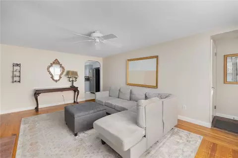 Living - 75 Darling St, Warwick, RI 02886 photo 4 of 5