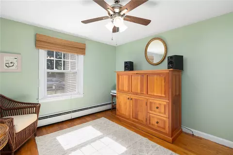 Bedroom - 75 Darling St, Warwick, RI 02886 photo 6 of 7