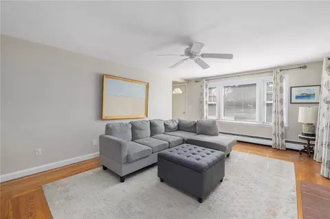 Living - 75 Darling St, Warwick, RI 02886 photo 3 of 5