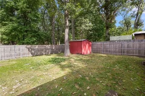 Exterior - 75 Darling St, Warwick, RI 02886 photo 10 of 18