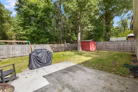 Exterior - 75 Darling St, Warwick, RI 02886 photo 9 of 18